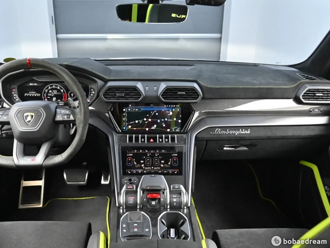Lamborghini Urus 2024 photo 4