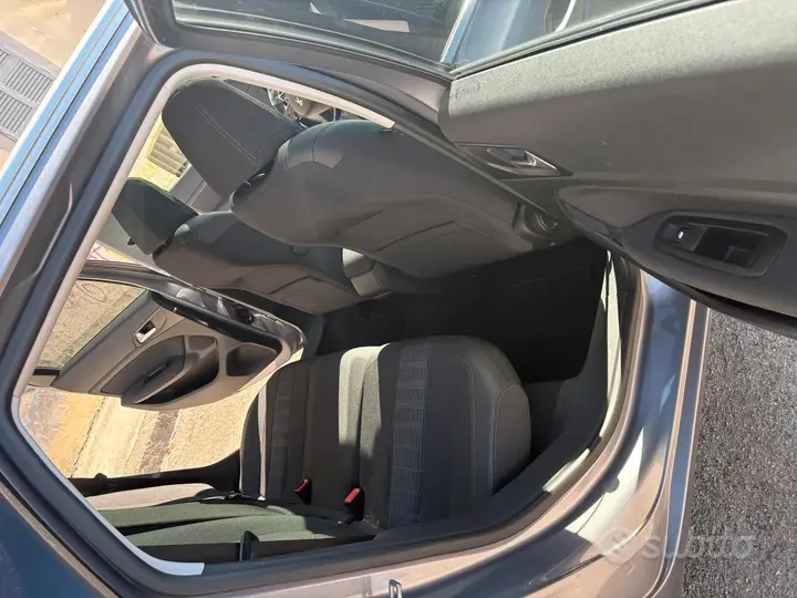 Peugeot 308 Sw 2018 photo 3