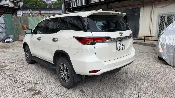 Toyota Fortuner 2017 photo 5