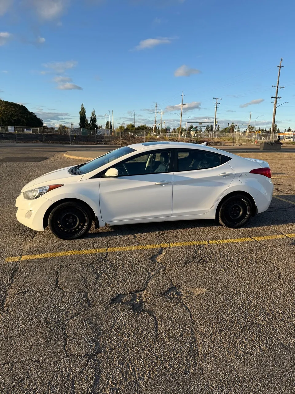 Hyundai Elantra 2013 photo 4