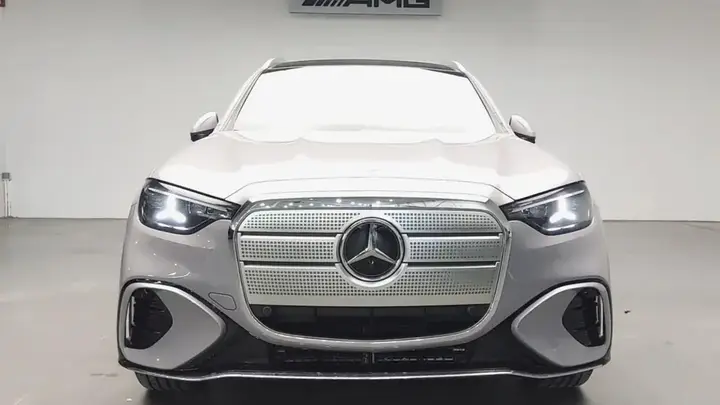 Mercedes-Benz Glc 2027 photo 5
