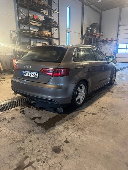 Audi A3 2014 photo 2