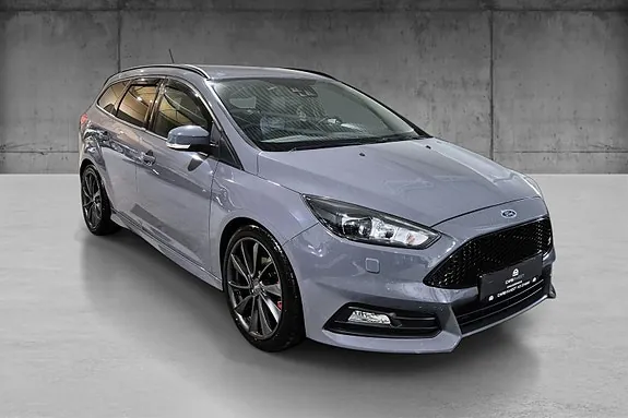 Ford Focus 2018 photo 5