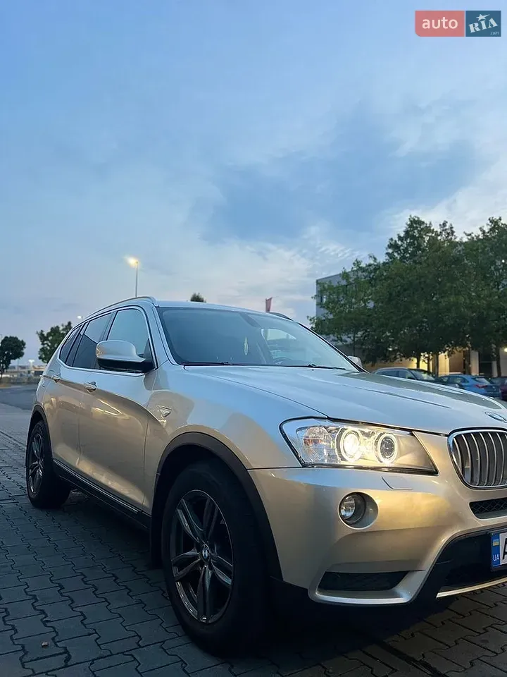 BMW X3 2011 photo 4