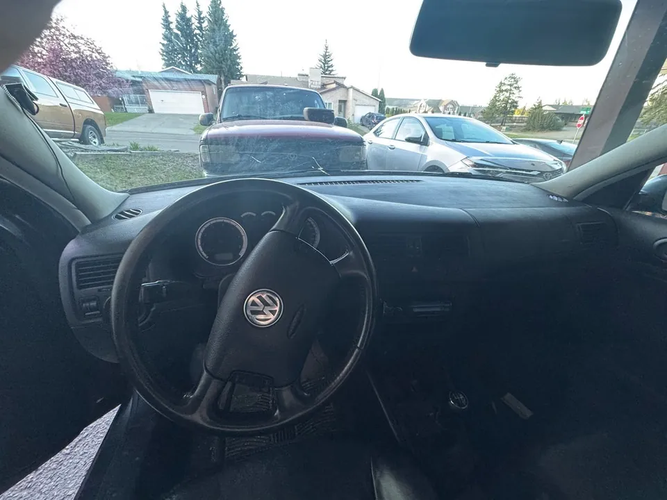 Volkswagen Jetta 2004 photo 4