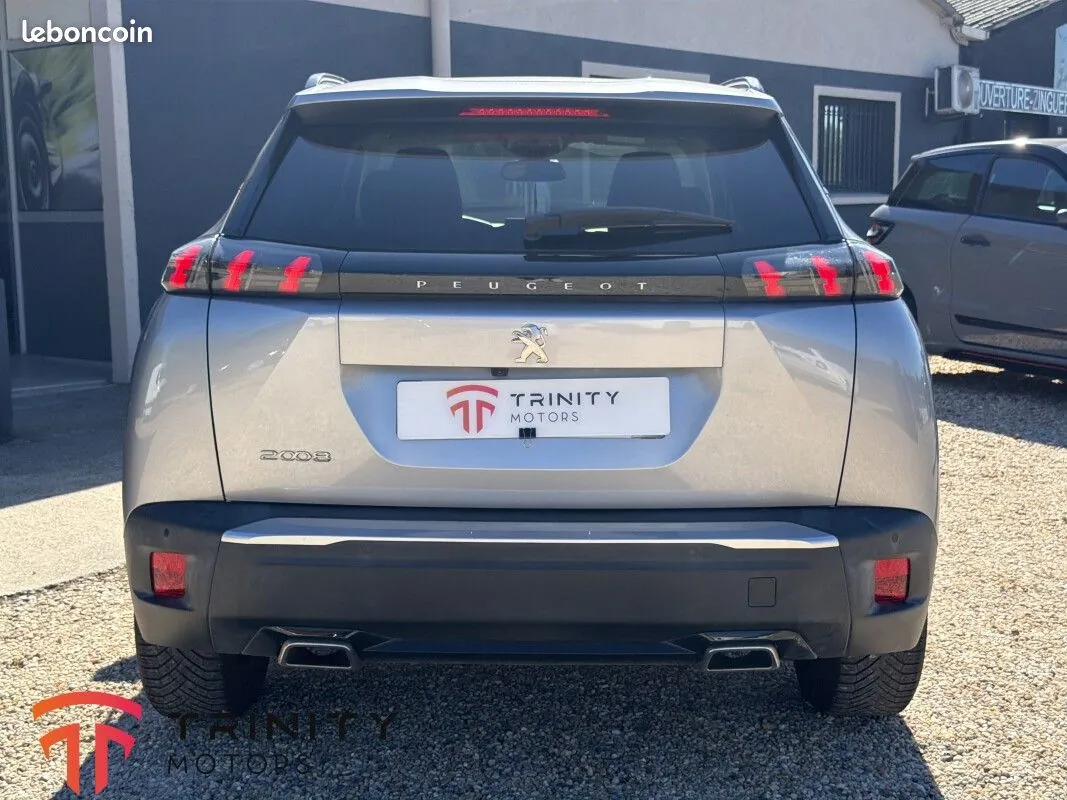 Peugeot 2008 2020 photo 5