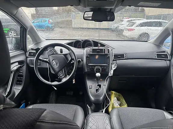 Toyota Verso 2017 photo 5