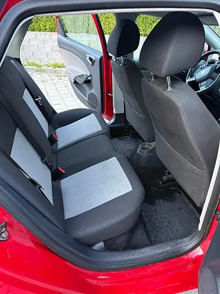 Seat Ibiza 2014 photo 5