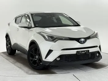 Toyota C-Hr 2019 photo 2