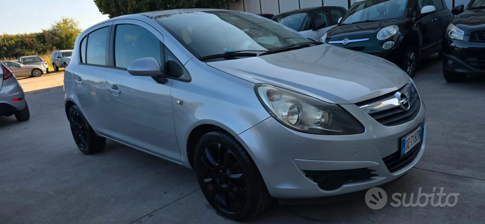 Opel Corsa 2010 photo 2