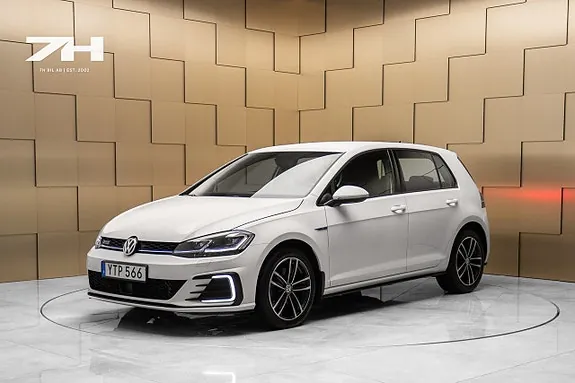 Volkswagen Golf I