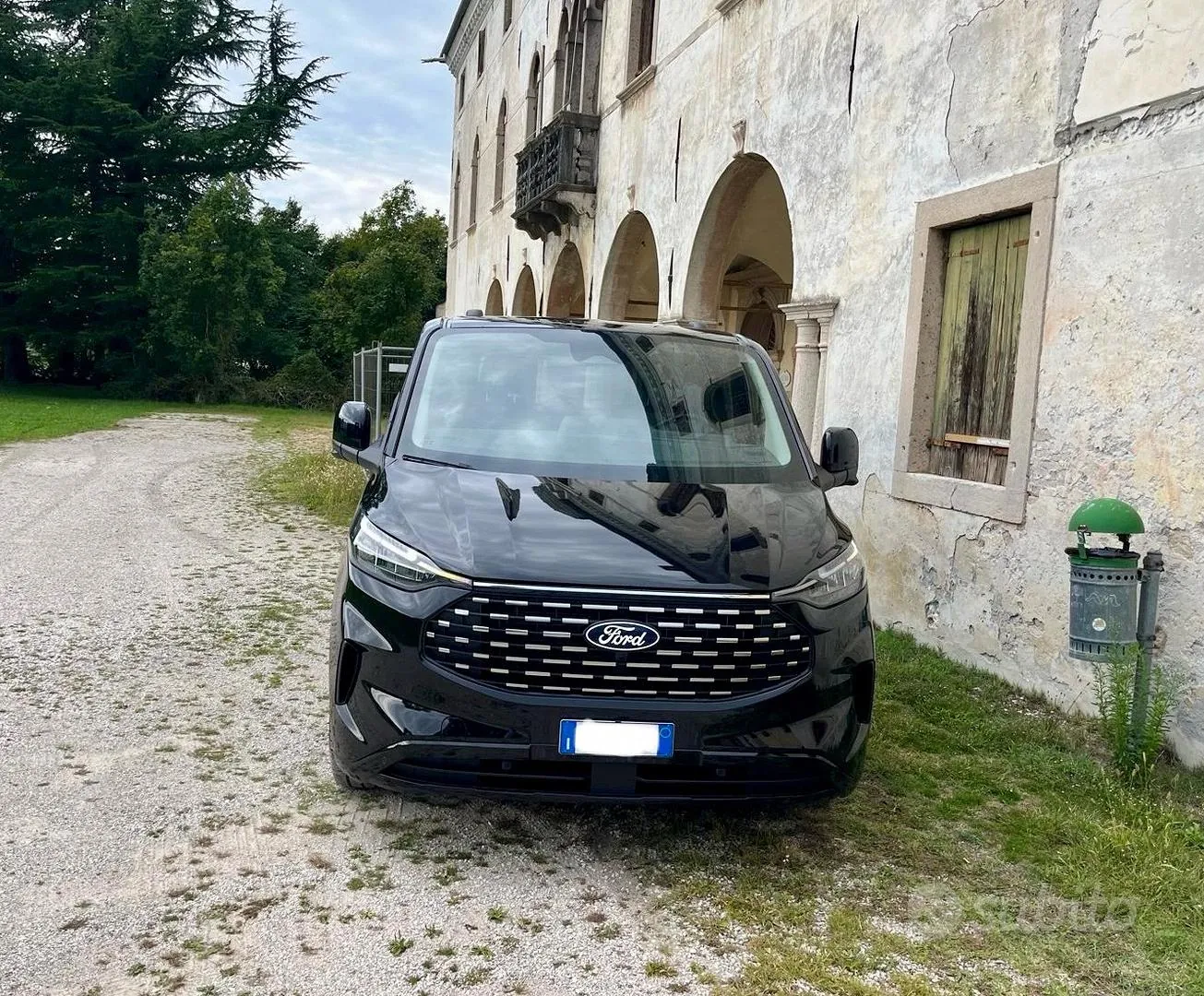Ford Tourneo Custom