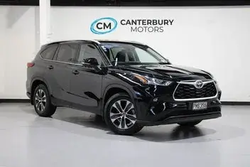 Toyota Highlander 2022 photo 2