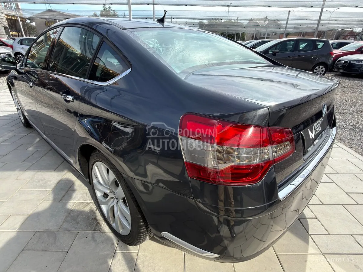 Citroen C5 2011 photo 5