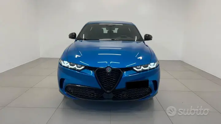 Alfa Romeo Tonale 2024 photo 2