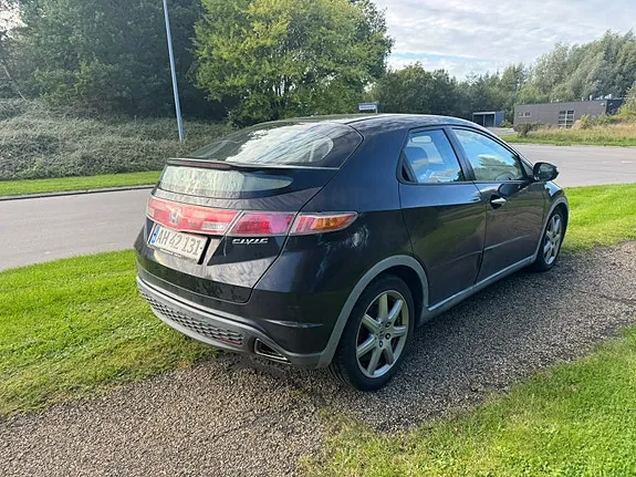 Honda Civic 2007 photo 3