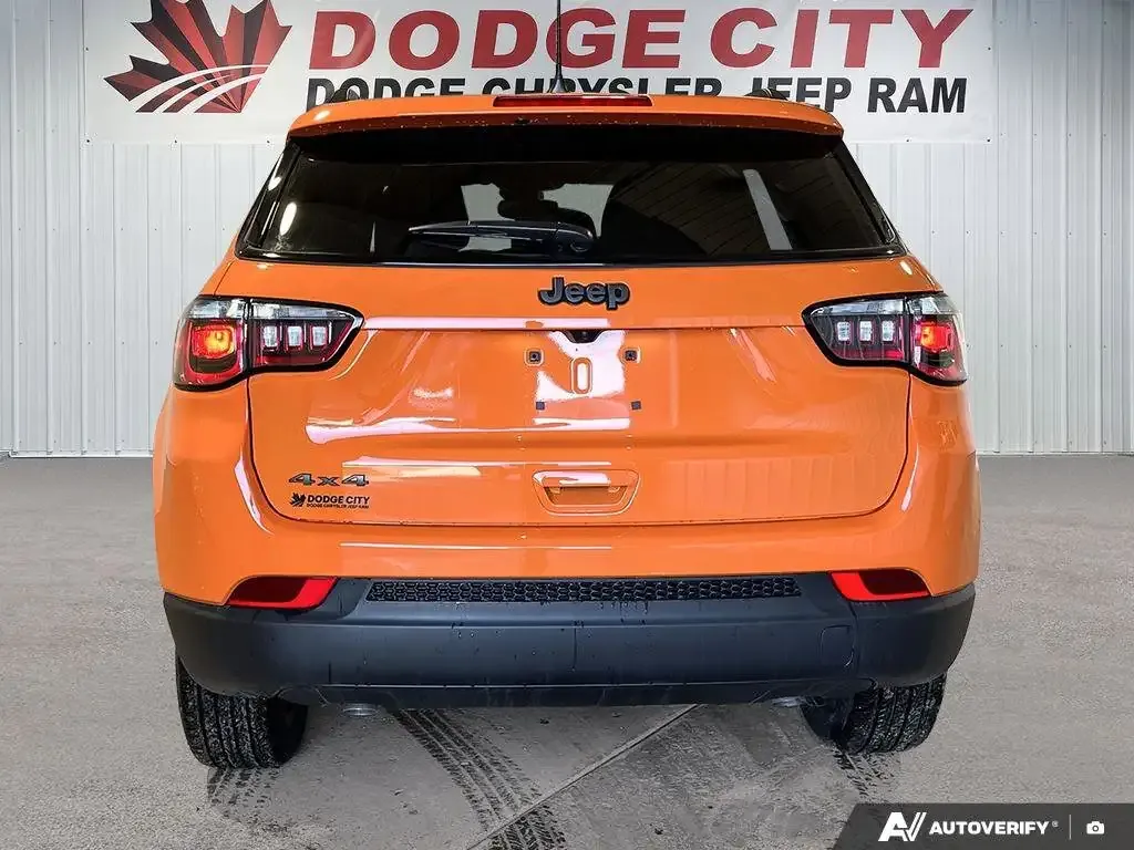 Jeep Compass 2026 photo 5
