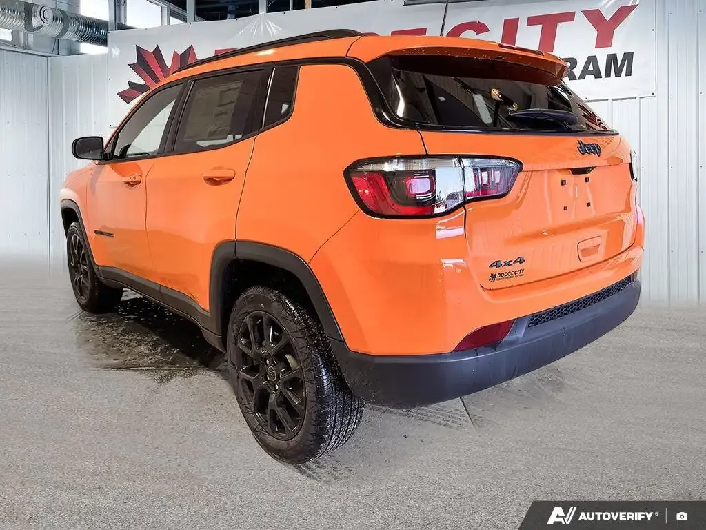 Jeep Compass 2026 photo 4