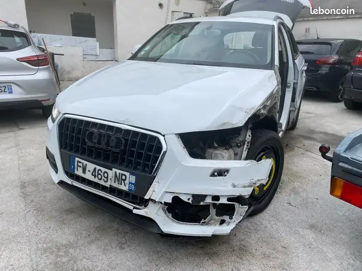 Audi Q3 2012 photo 4