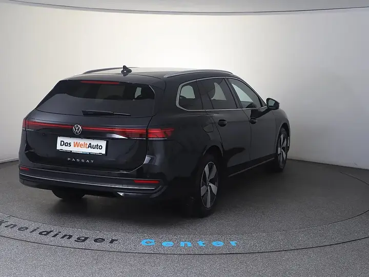 Volkswagen Passat 2026 photo 3