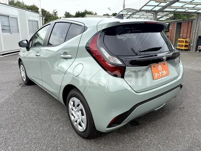 Toyota Aqua 2026 photo 2