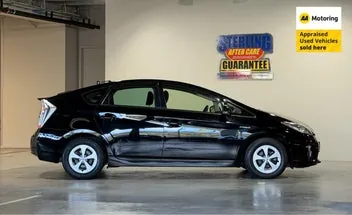 Toyota Prius 2015 photo 5