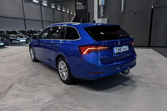 Skoda Octavia 2024 photo 4