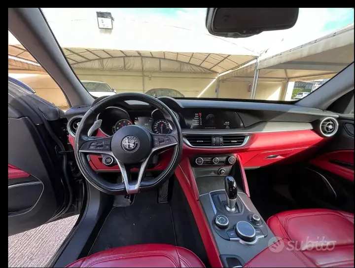 Alfa Romeo Stelvio 2018 photo 4