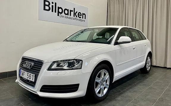 Audi A3 2010 photo 2