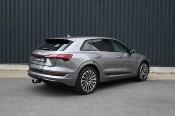 Audi E-Tron 2021 photo 3