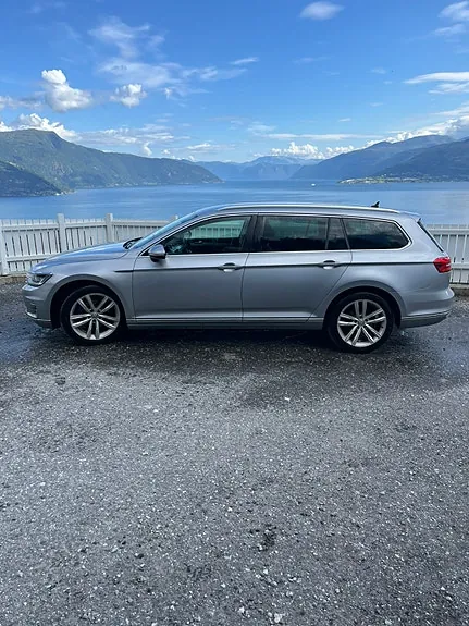 Volkswagen Passat 2018 photo 2