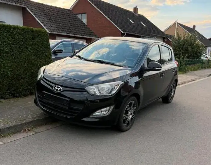 Hyundai I20