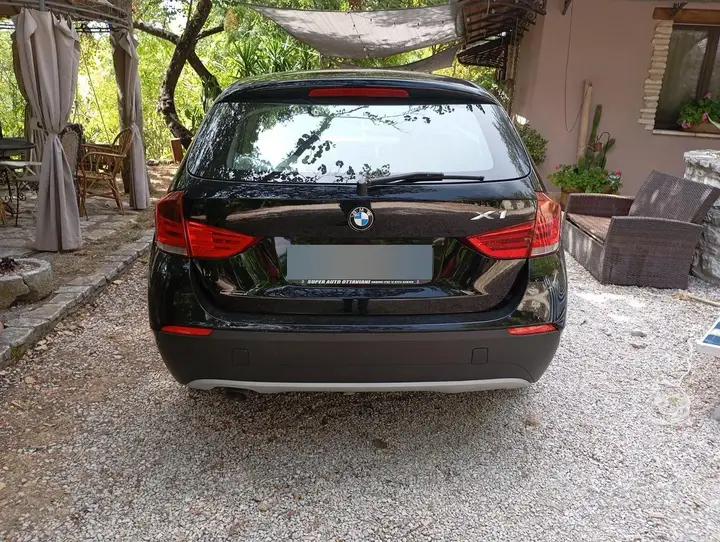 BMW X1 2011 photo 3