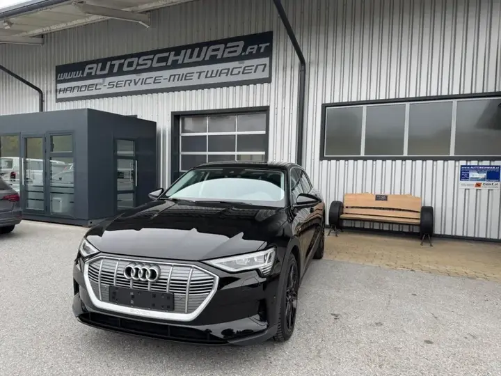 Audi E-Tron 2021 photo 3