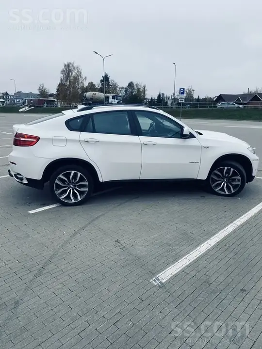 BMW X6 2012 photo 3