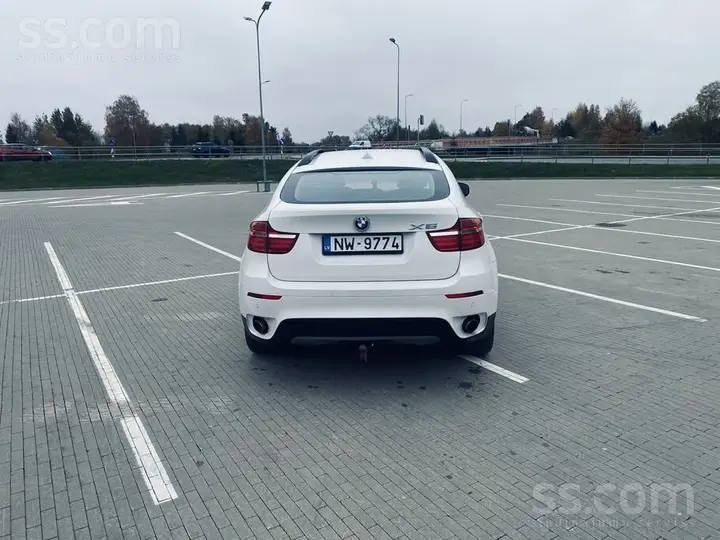 BMW X6 2012 photo 5