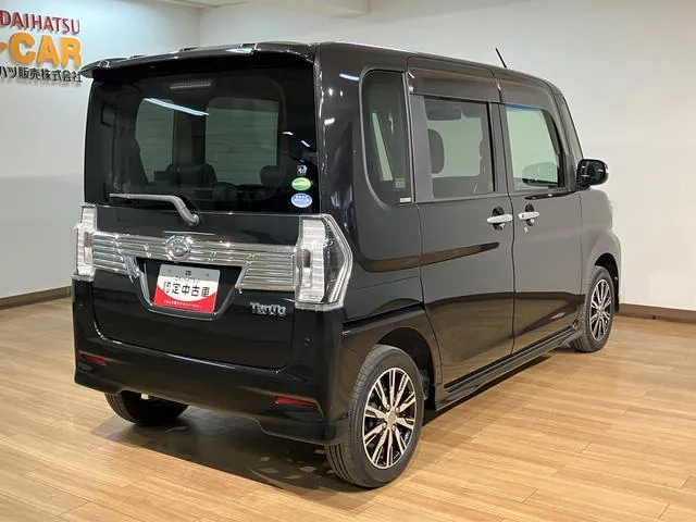 Daihatsu Tanto 2017 photo 4