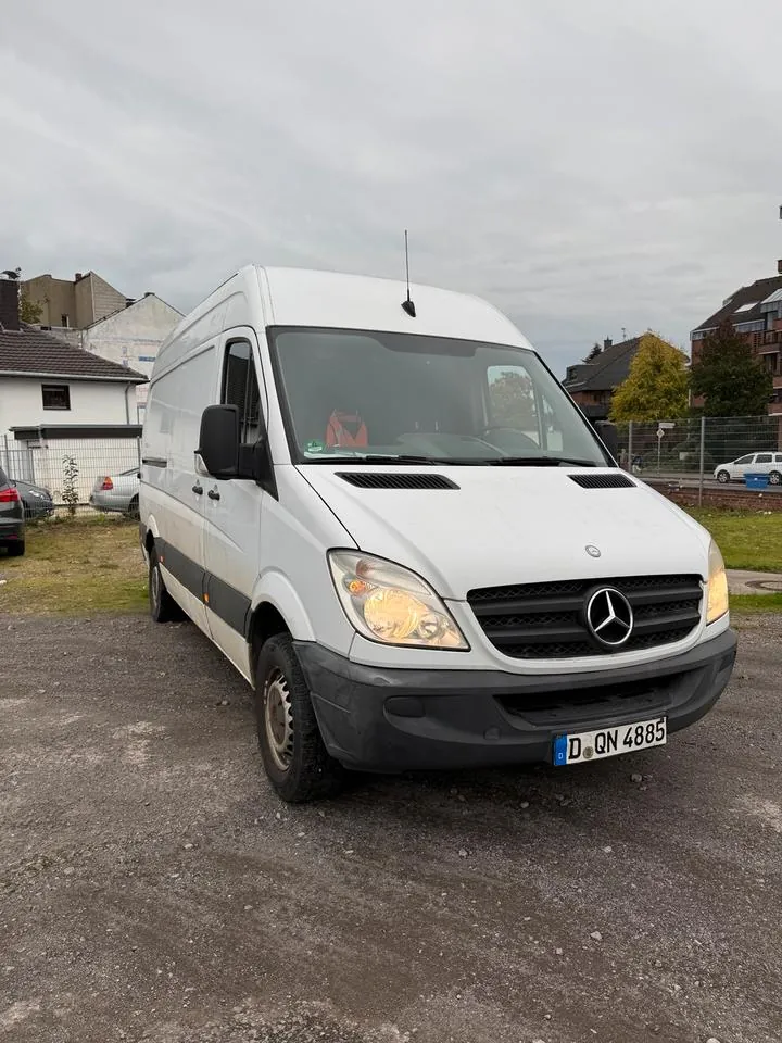 Mercedes-Benz Sprinter