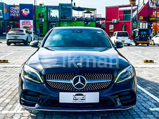 Mercedes-Benz C200 2019 photo 2