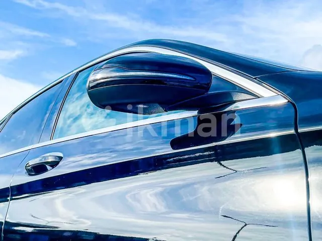 Mercedes-Benz C200 2019 photo 4