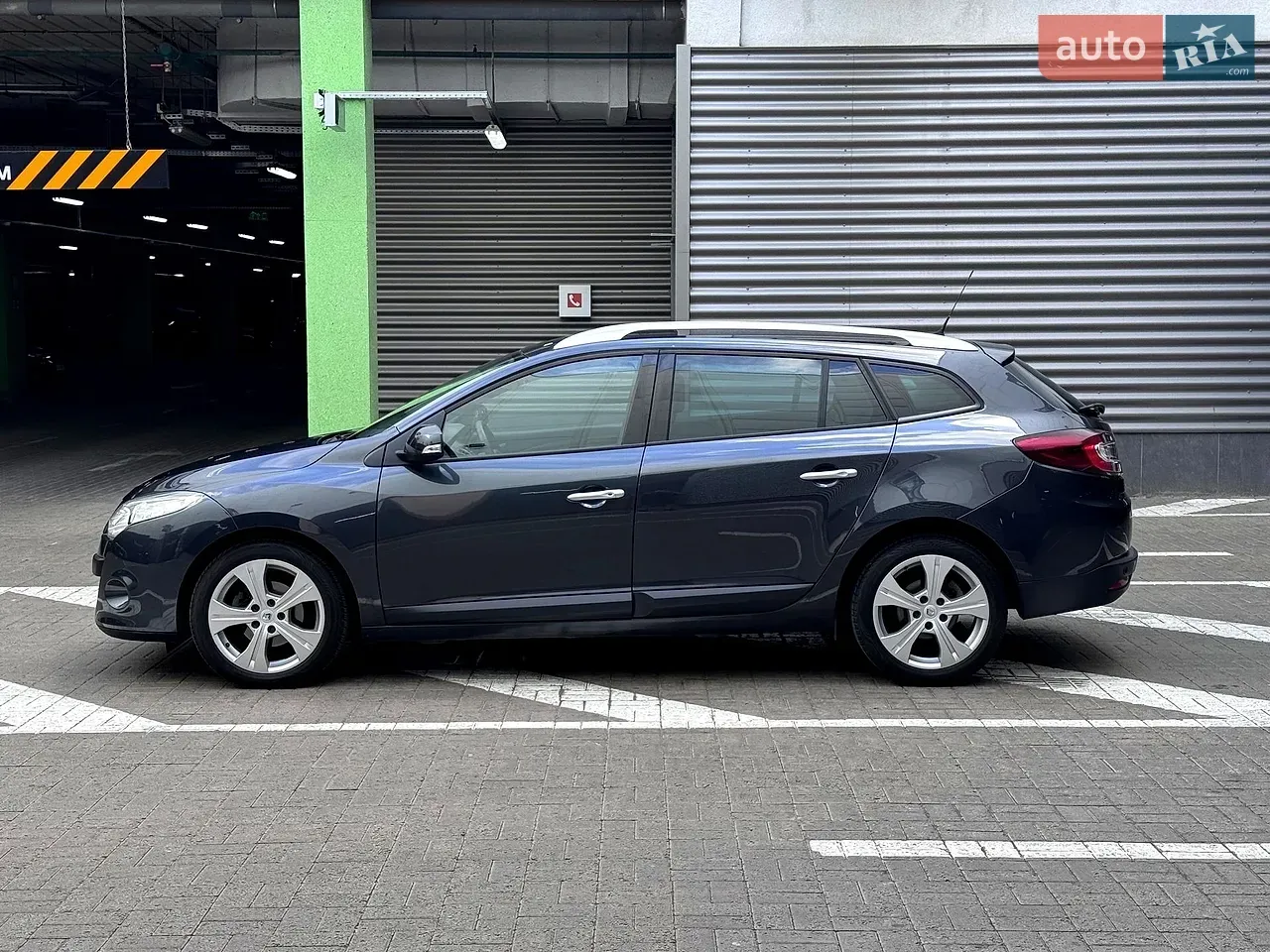 Renault Megane 2009 photo 3