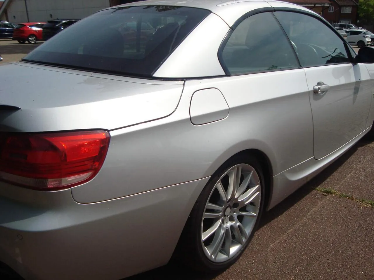 BMW 3 Series 2009 photo 5