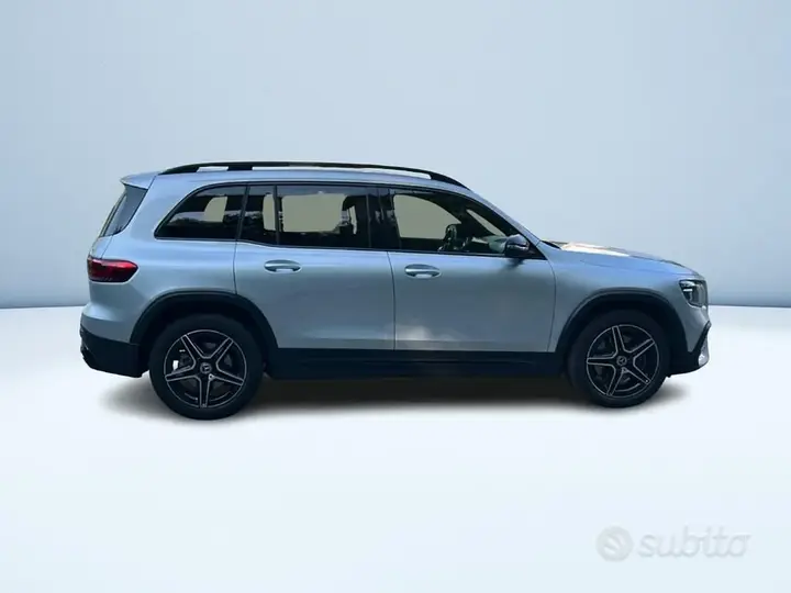 Mercedes-Benz Glb 2023 photo 3