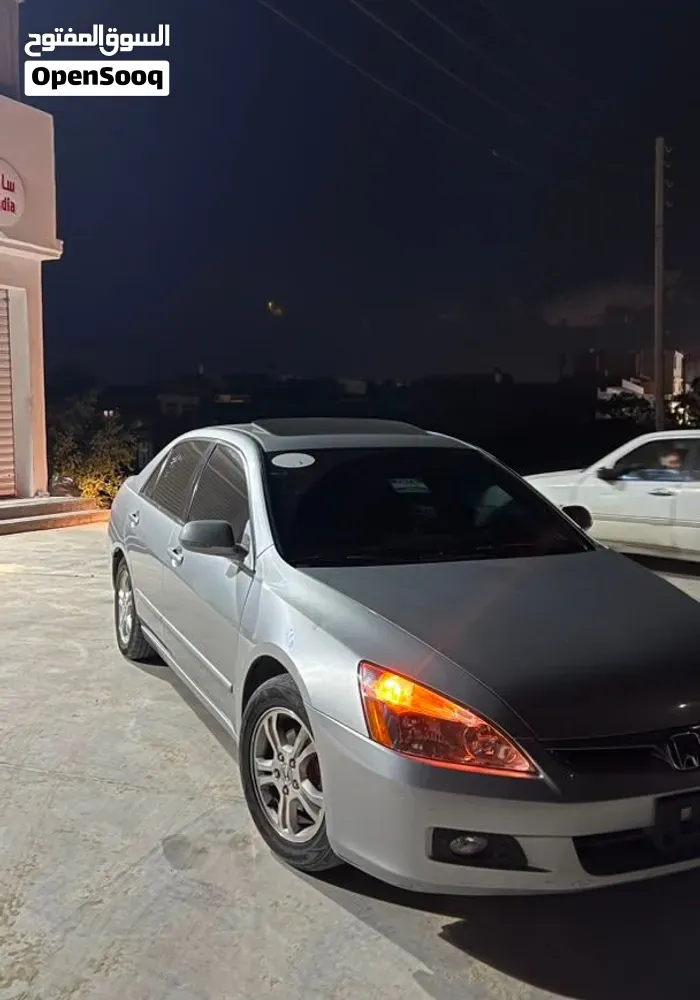 Honda Accord 2007 photo 4