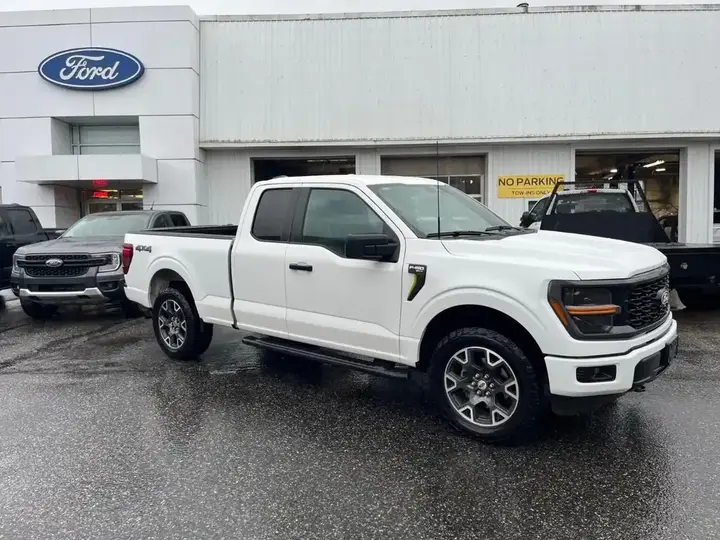 Ford F-150 2024 photo 2