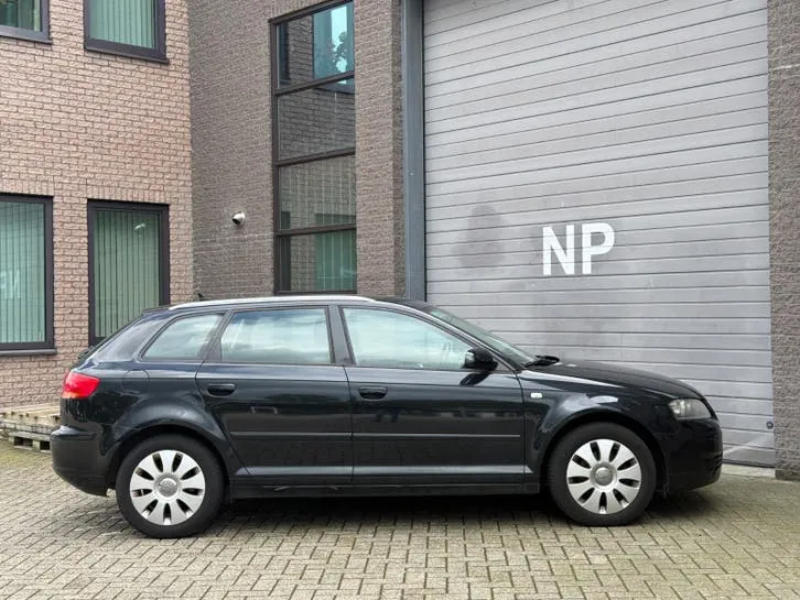 Audi A3 2008 photo 2