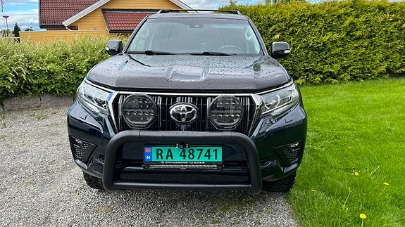 Toyota Land Cruiser 2021 photo 5
