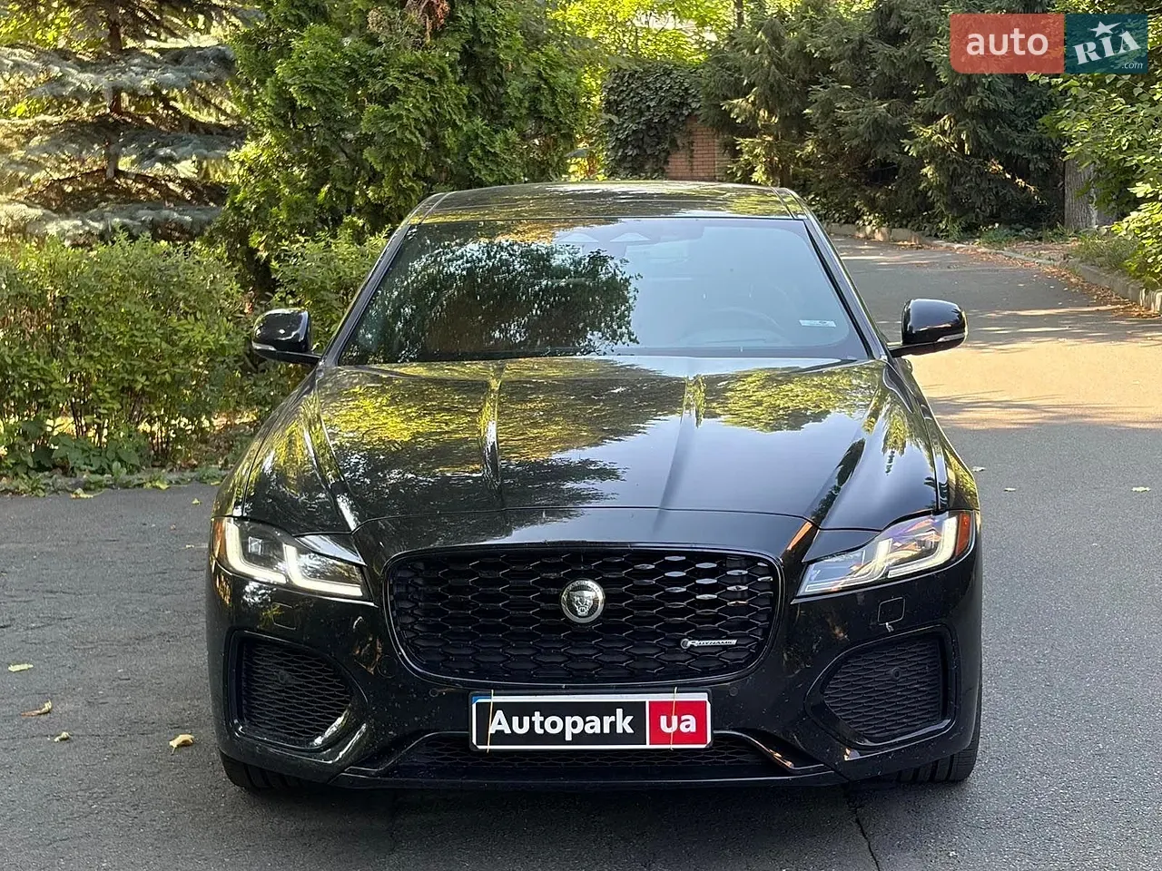 Jaguar Xf 2023 photo 2