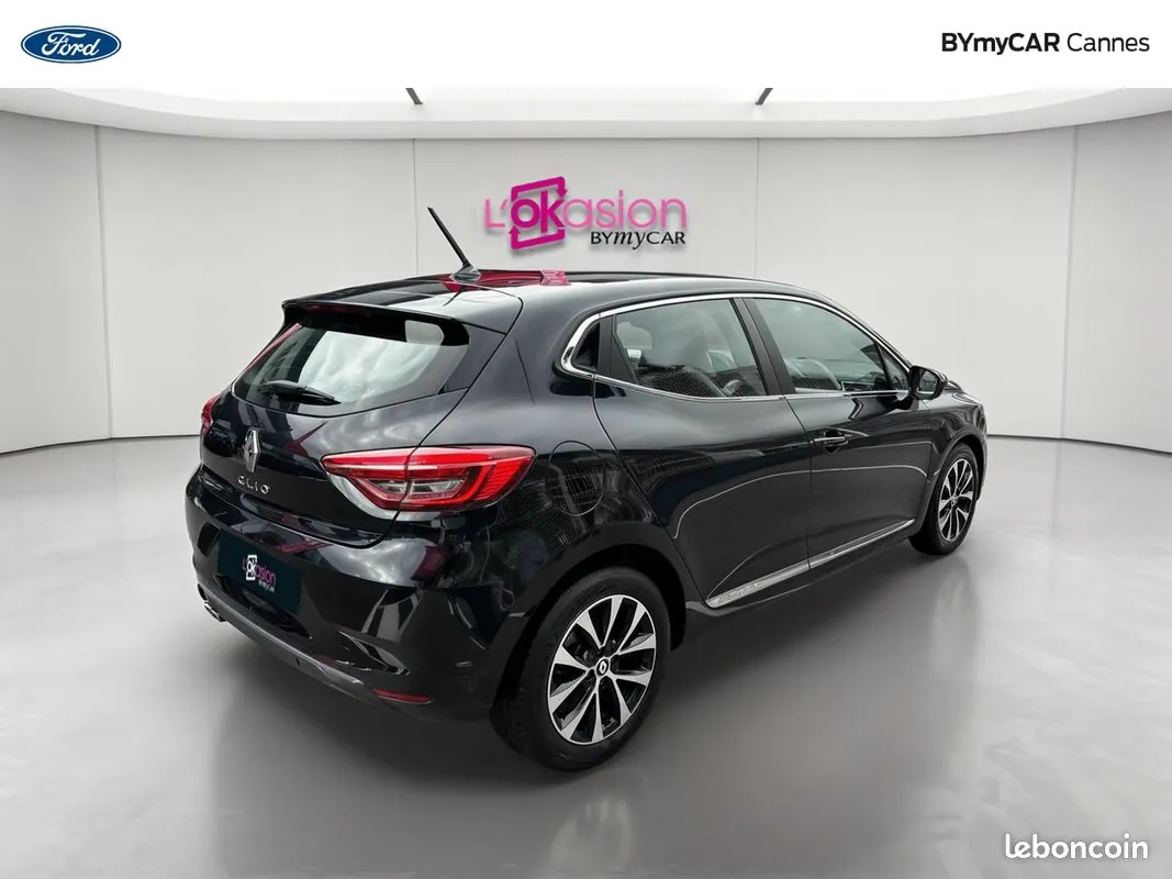 Renault Clio 2022 photo 5