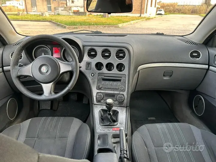 Alfa Romeo Brera 2007 photo 5